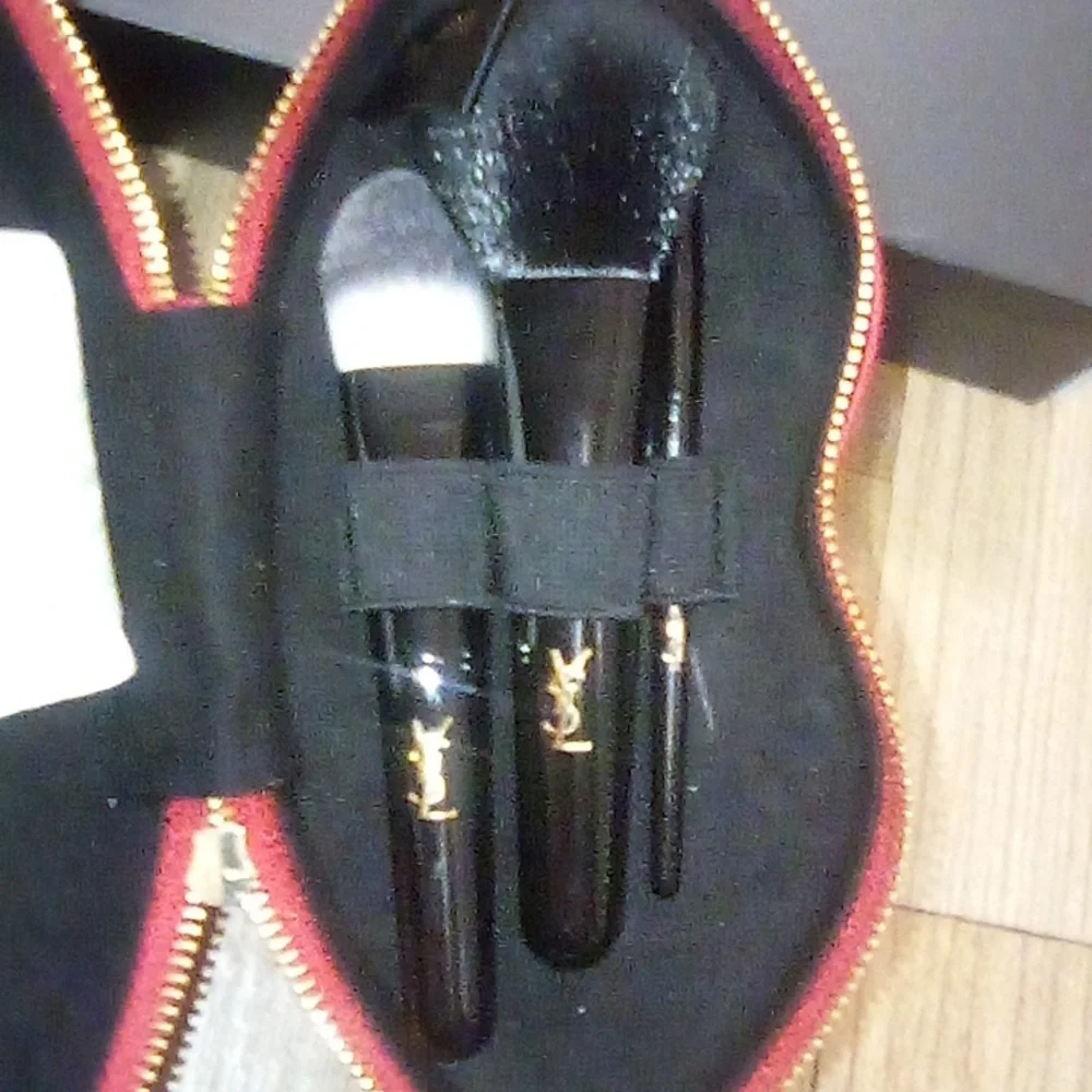 YSL Beauty Red Lips Makeup Bag Cosmetic Pouch With Brushes New